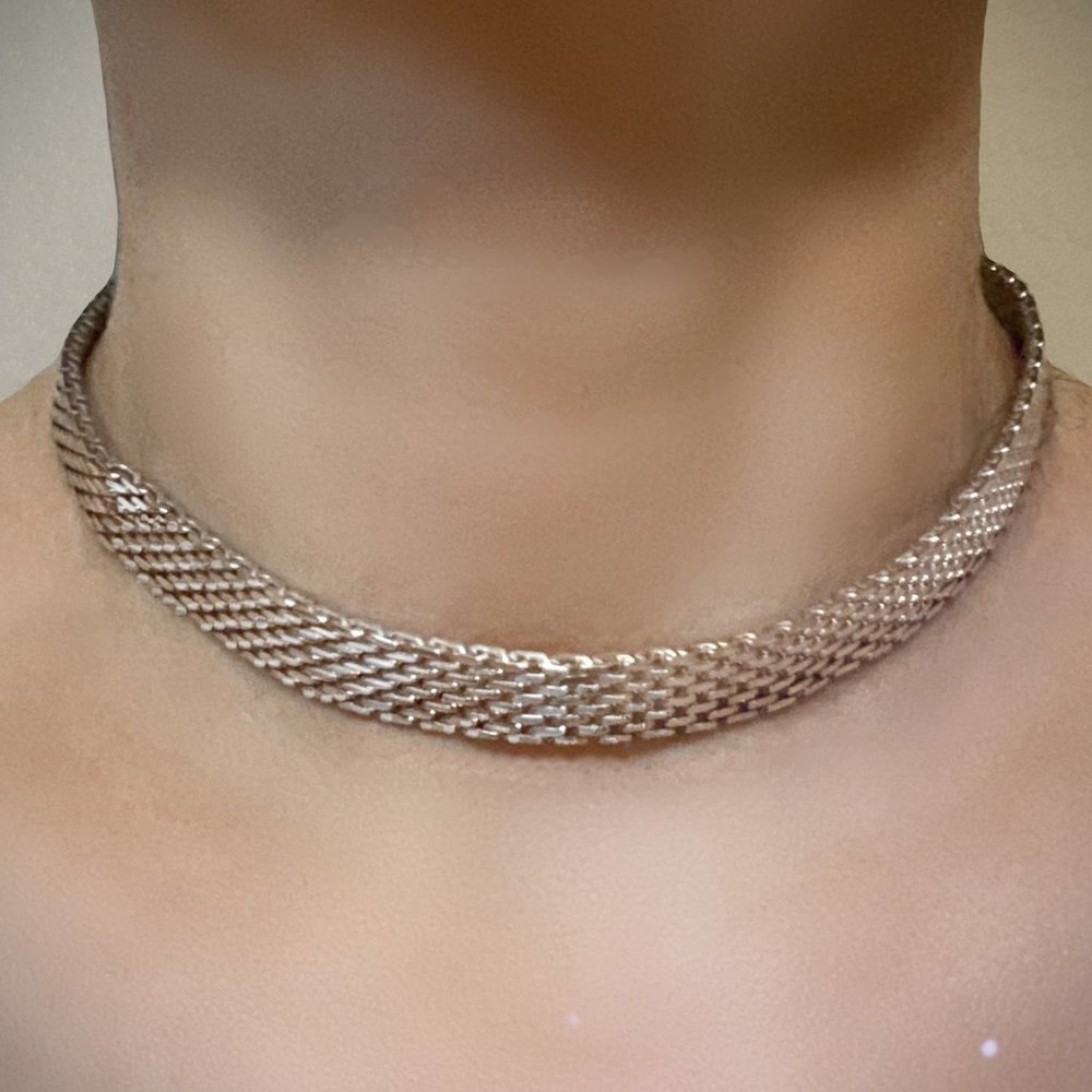 Wide Flexible Choker